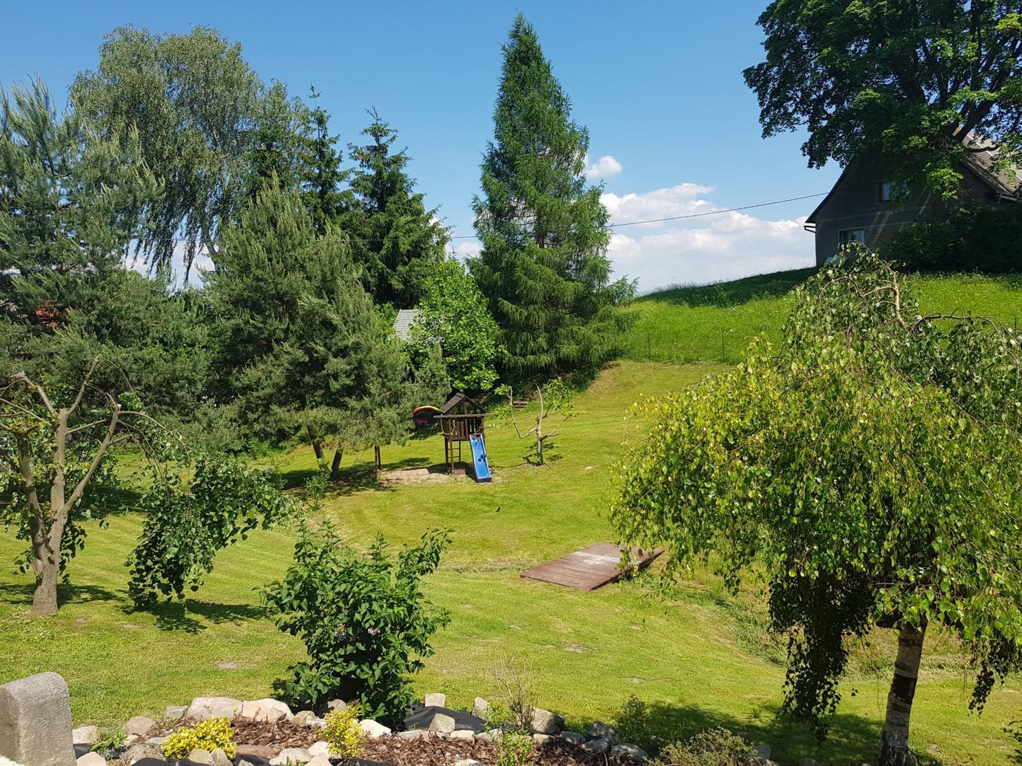 Penzion U Suchanku Mezimesti Buitenkant foto